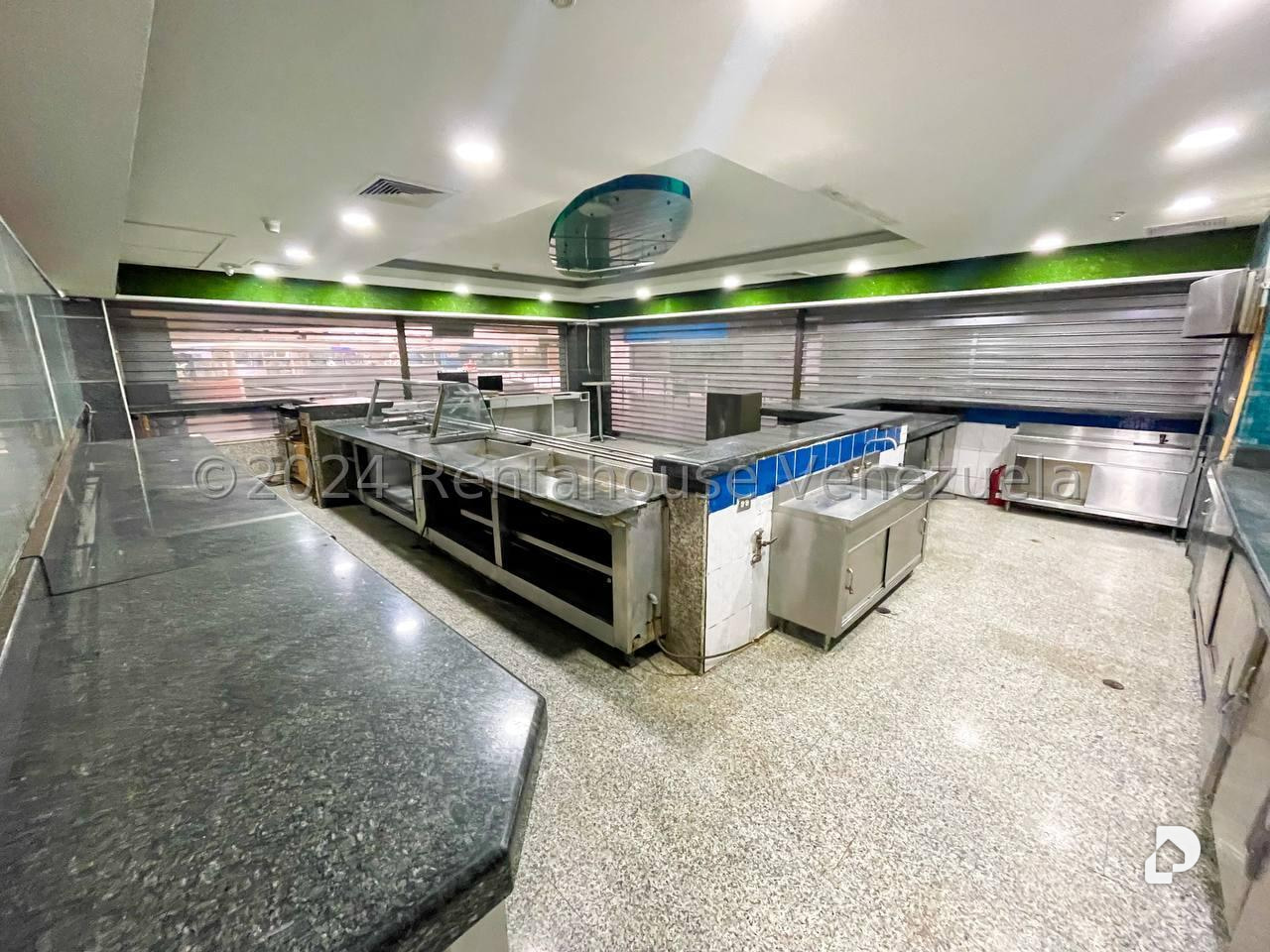 Local comercial en Los Palos Grandes, Caracas – 10