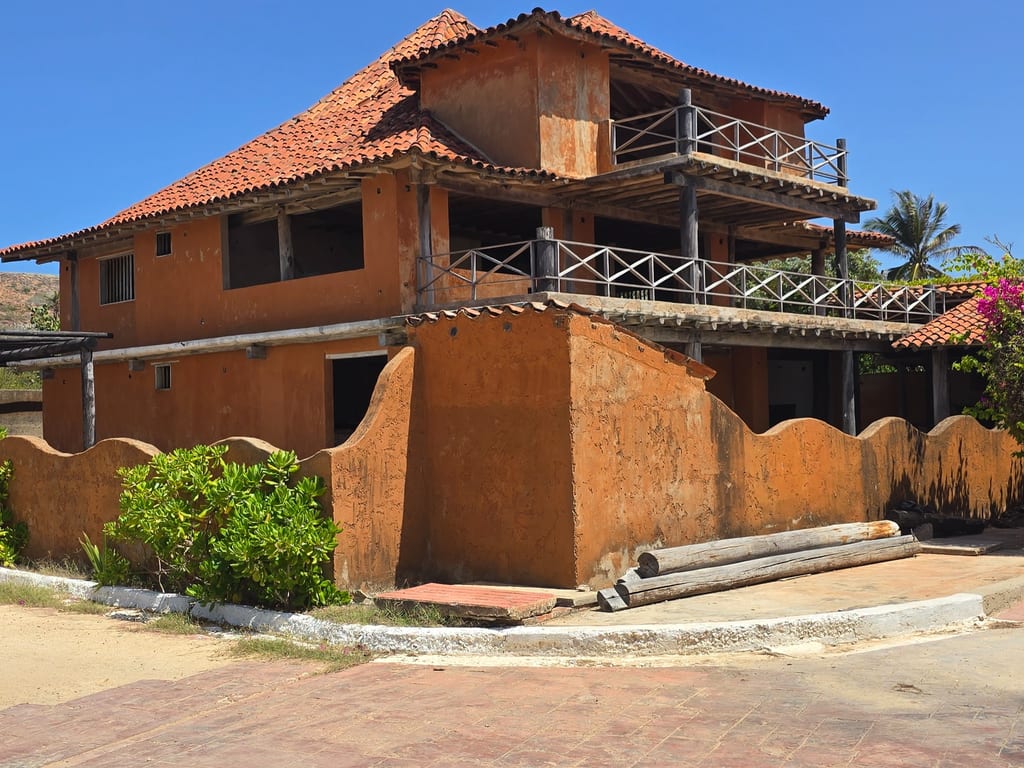 Casa en Manzanillo, Antolín del Campo - 1