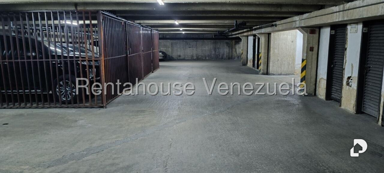 Apartamento en Lomas del Avila, Caracas – 100