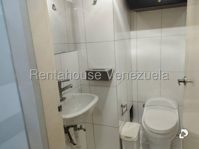 Oficina en Las Mercedes, Caracas – 5