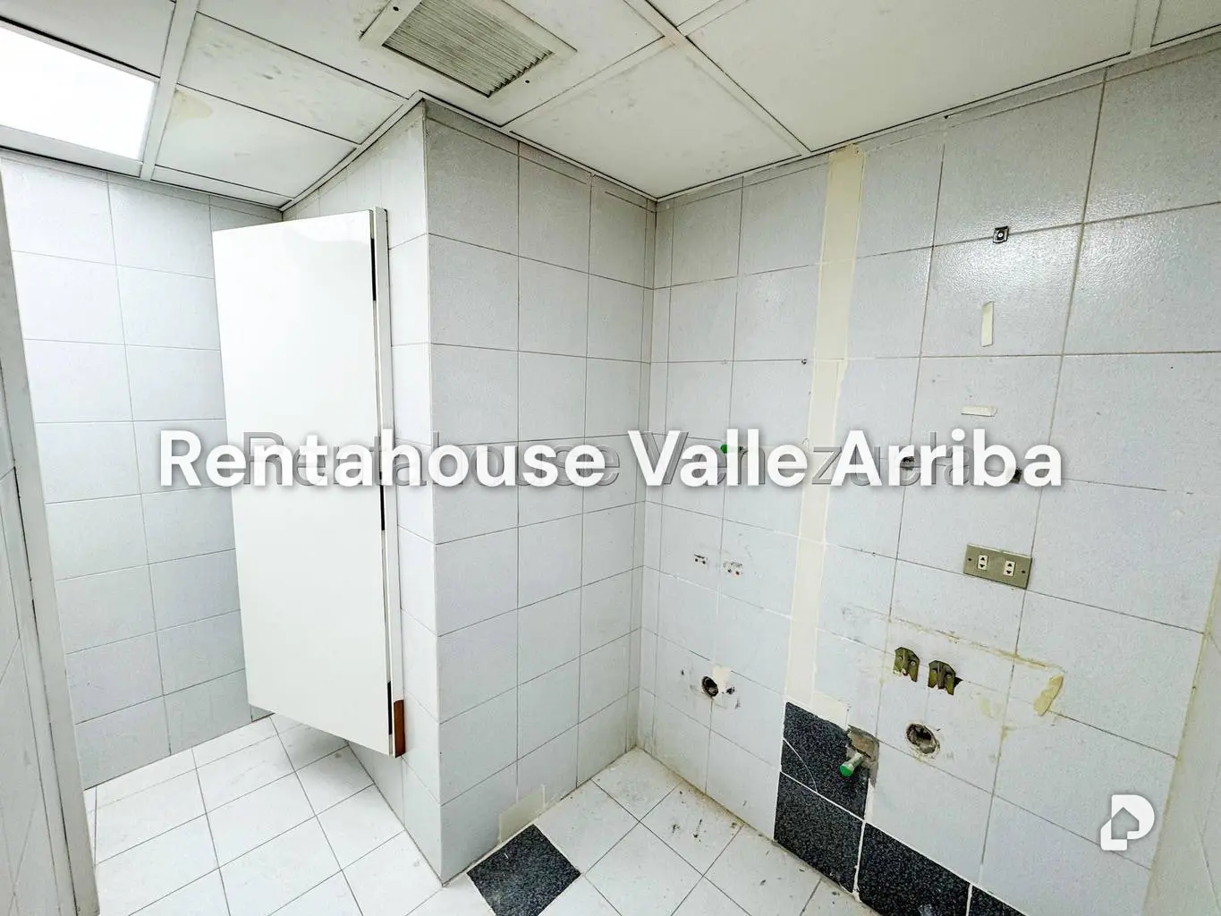 Local comercial en Chacao, Caracas – 26