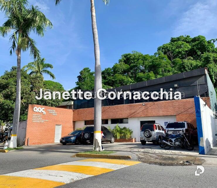 Local comercial en Chuao, Caracas – 1