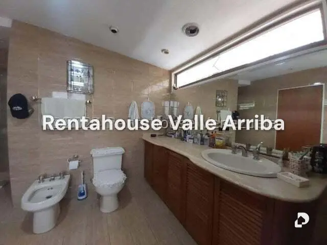 House in Santa Fe Norte, Caracas – 21