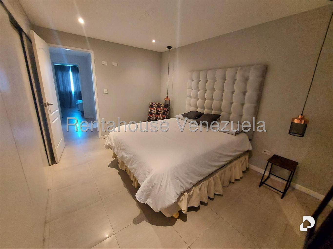 Apartamento en Altamira, Caracas – 14