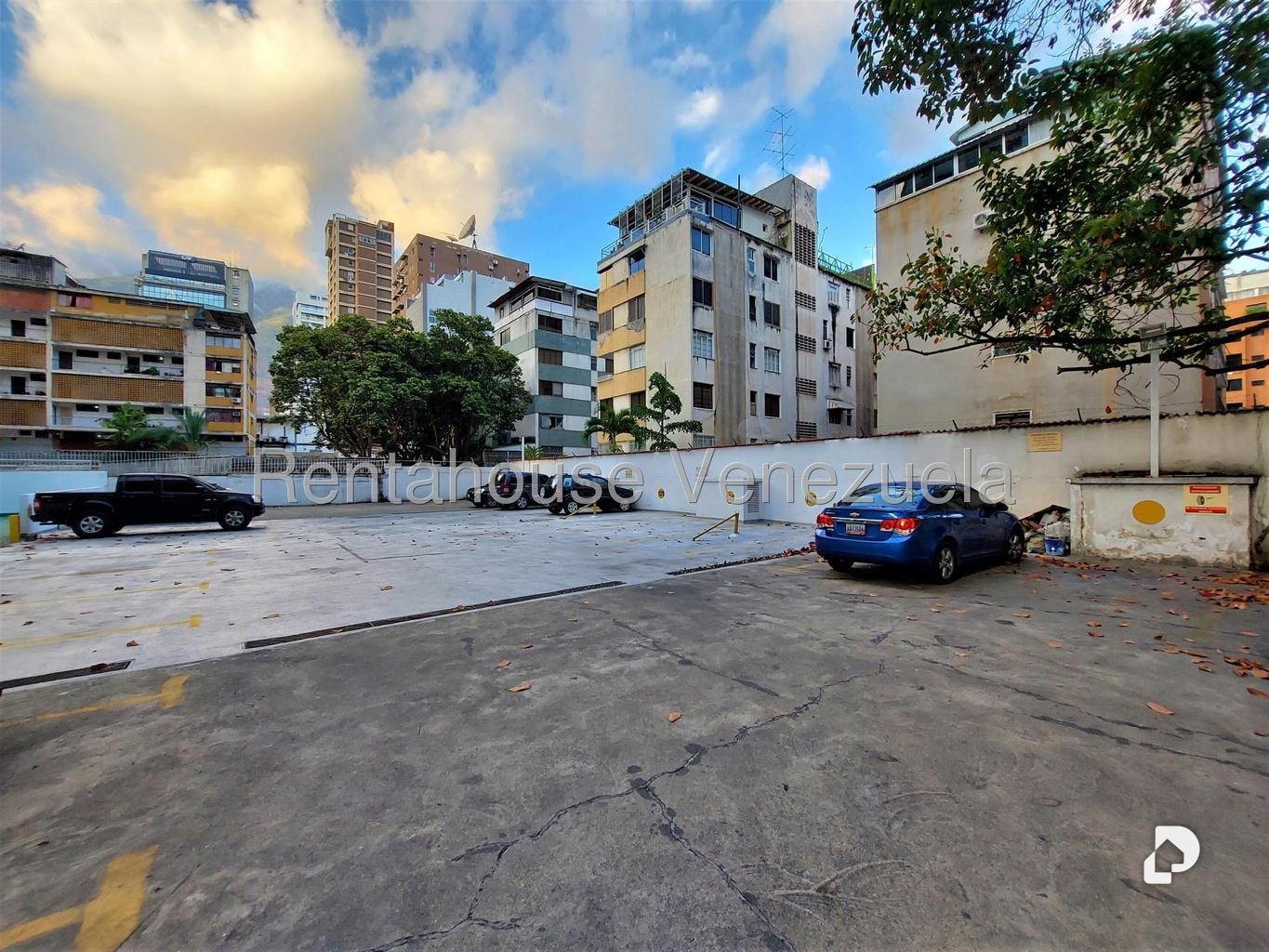 Apartamento en Altamira, Caracas – 24