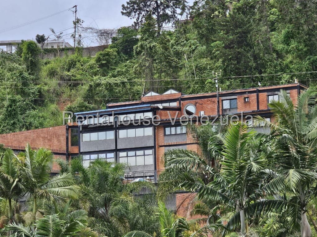 Edificio en Caicaguana, Caracas - 1