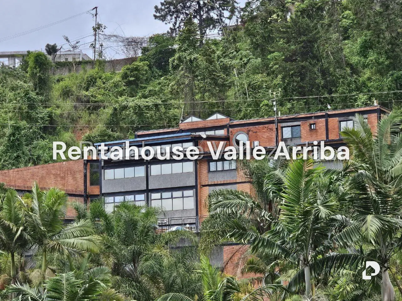 Edificio en Caicaguana, Caracas – 1
