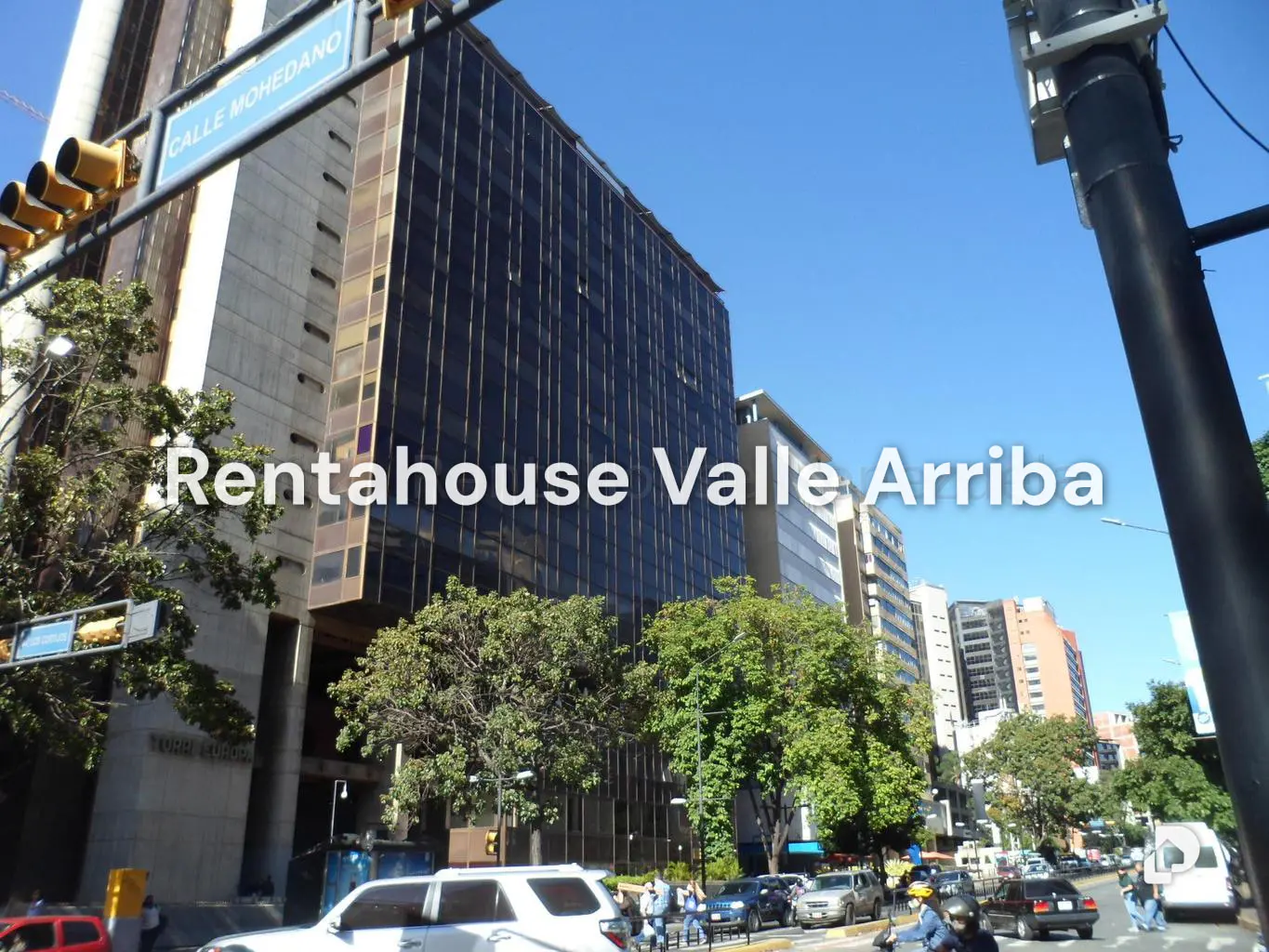 Local comercial en El Rosal, Caracas – 18