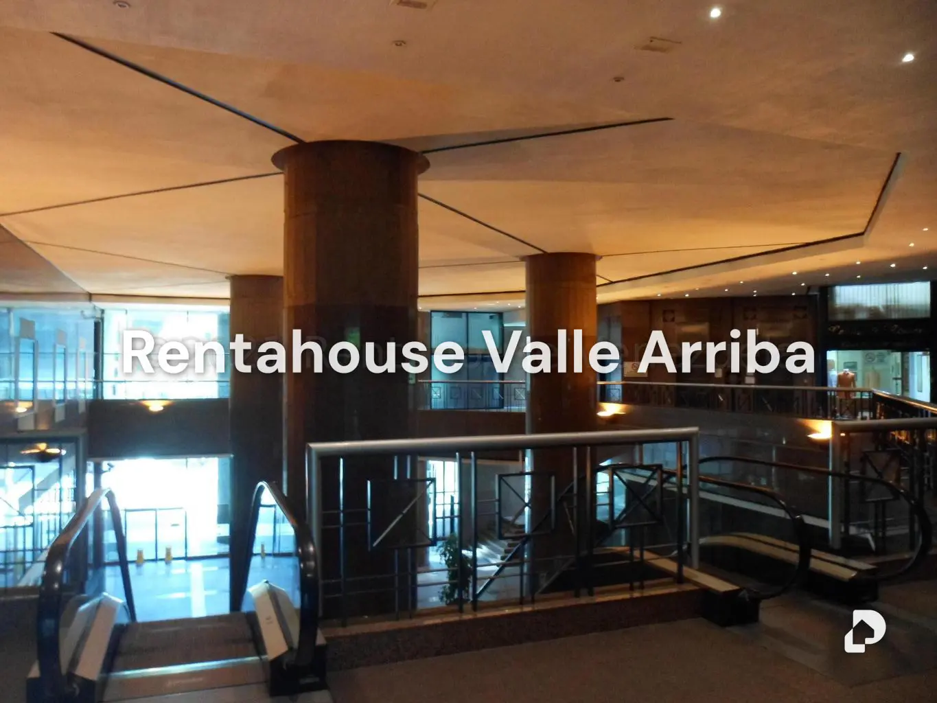 Local comercial en El Rosal, Caracas – 11