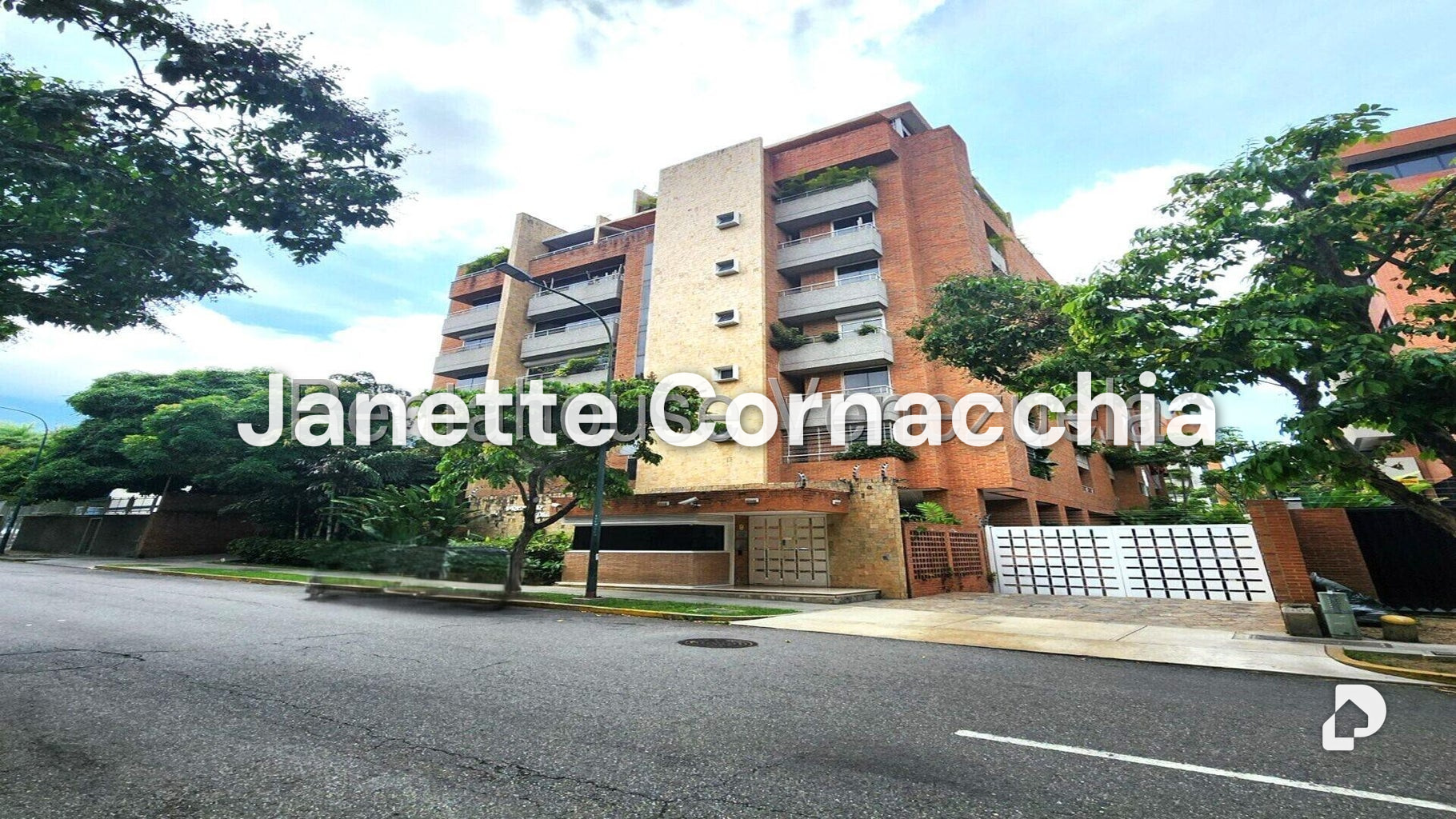 Apartment in Campo Alegre, Caracas – 1