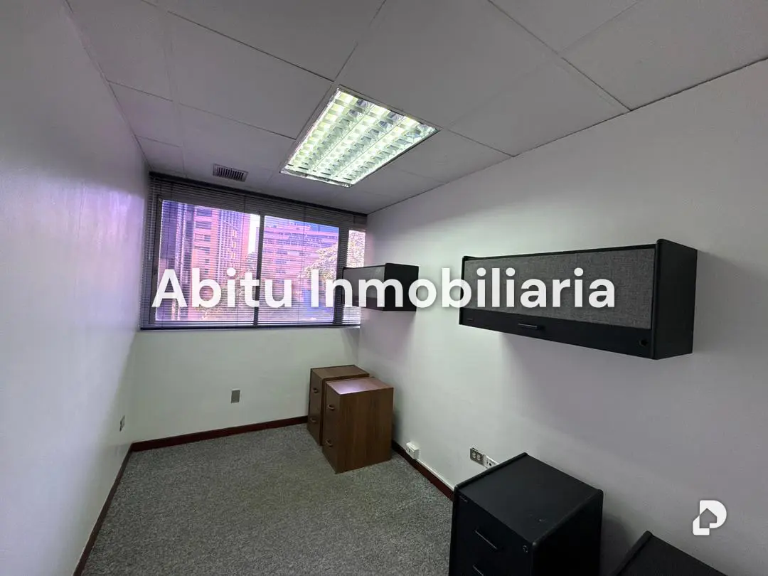 Office in La Castellana, Caracas – 4