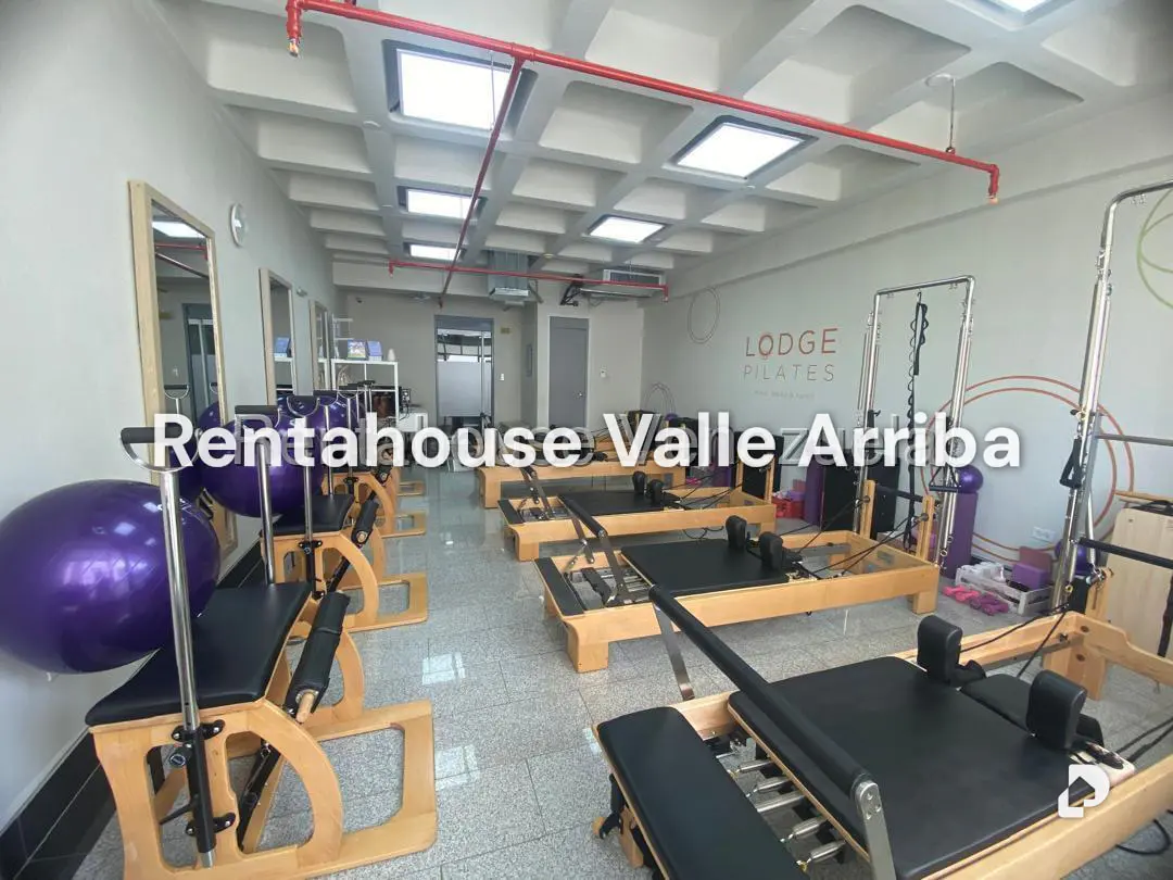 Local comercial en La Lagunita Country Club, Caracas – 5