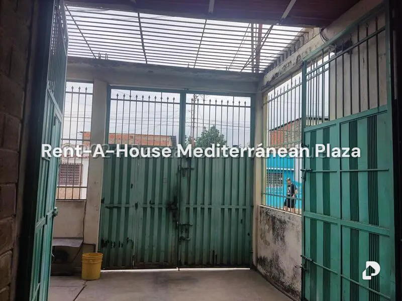 Casa en Santa Rosa, Valencia – 19