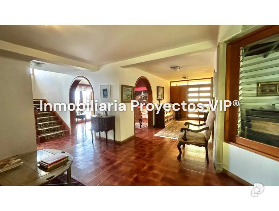 Casa en La Lagunita, Caracas – 2