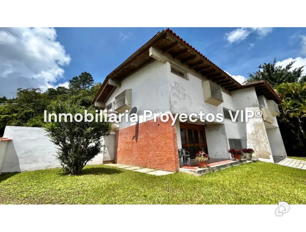 Casa en La Lagunita, Caracas – 1