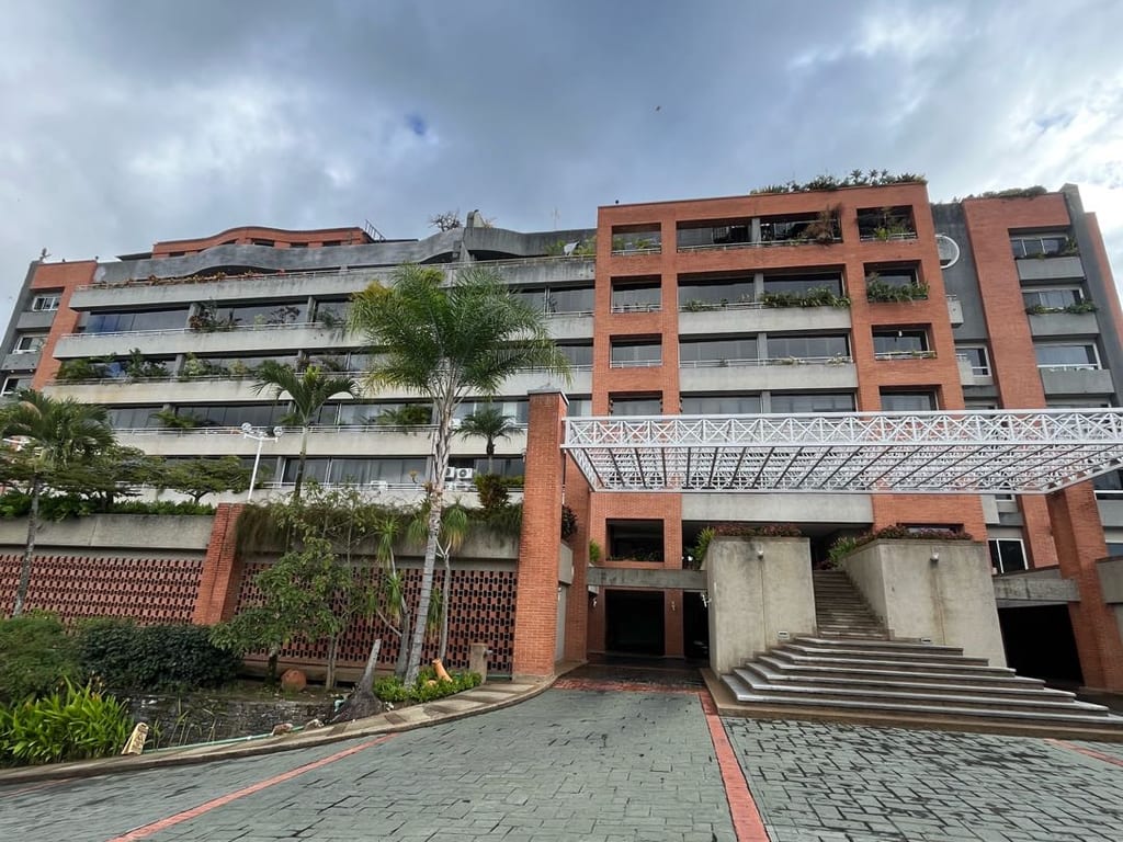 Penthouse en Lomas de La Lagunita, Caracas - 1