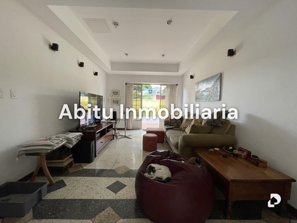 Casa en La Castellana, Caracas – 10