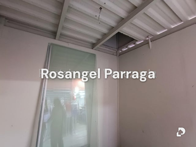 Local comercial en Valencia – 9