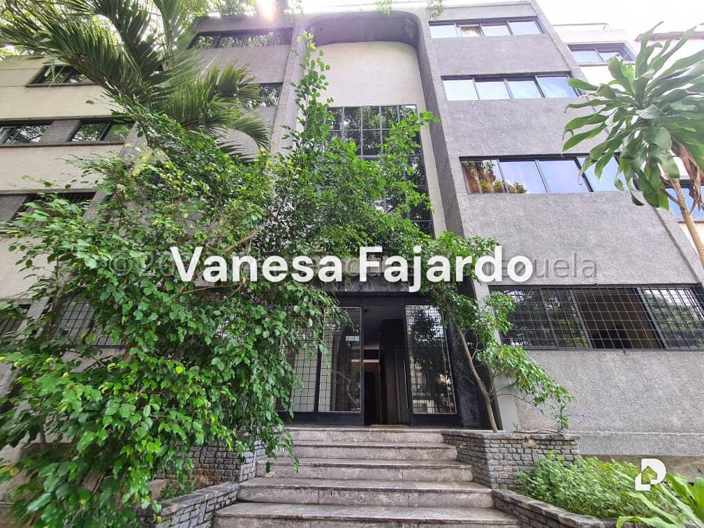 Edificio en La Florida, Caracas – 1
