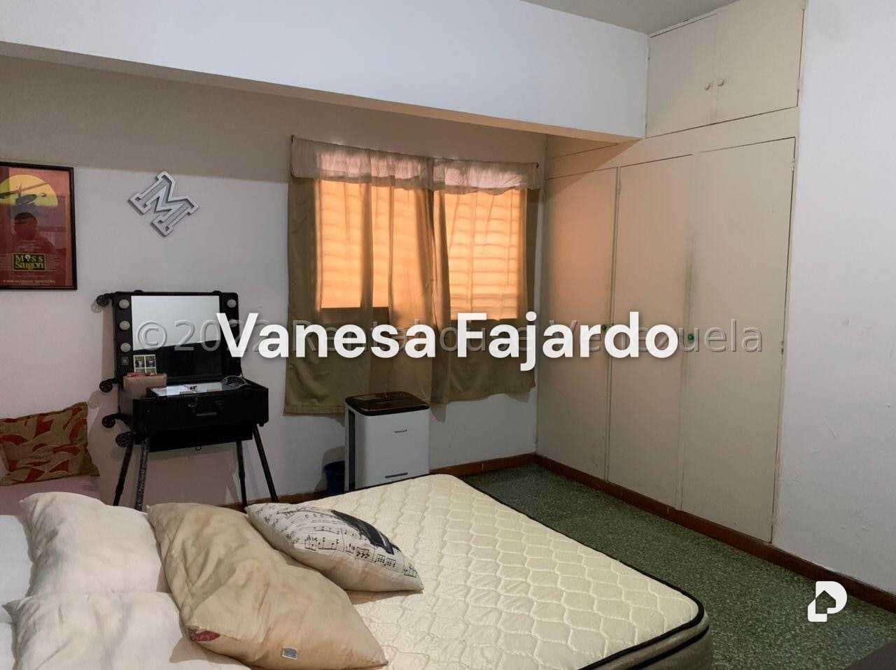 Edificio en La Florida, Caracas – 26