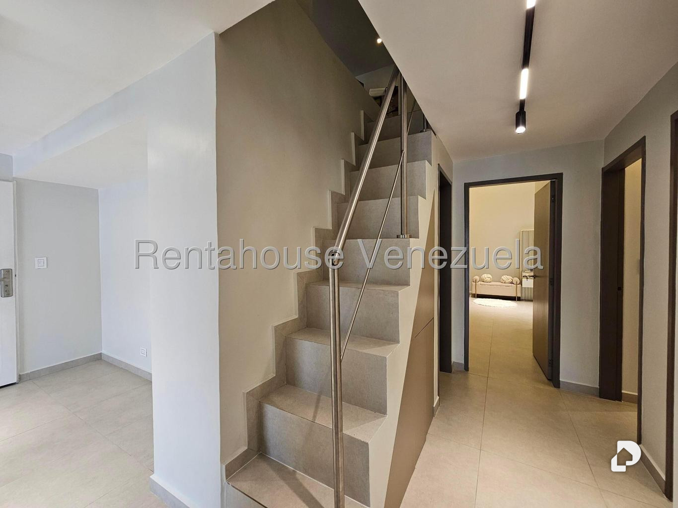 Apartamento en Santa Fe Norte, Caracas – 24