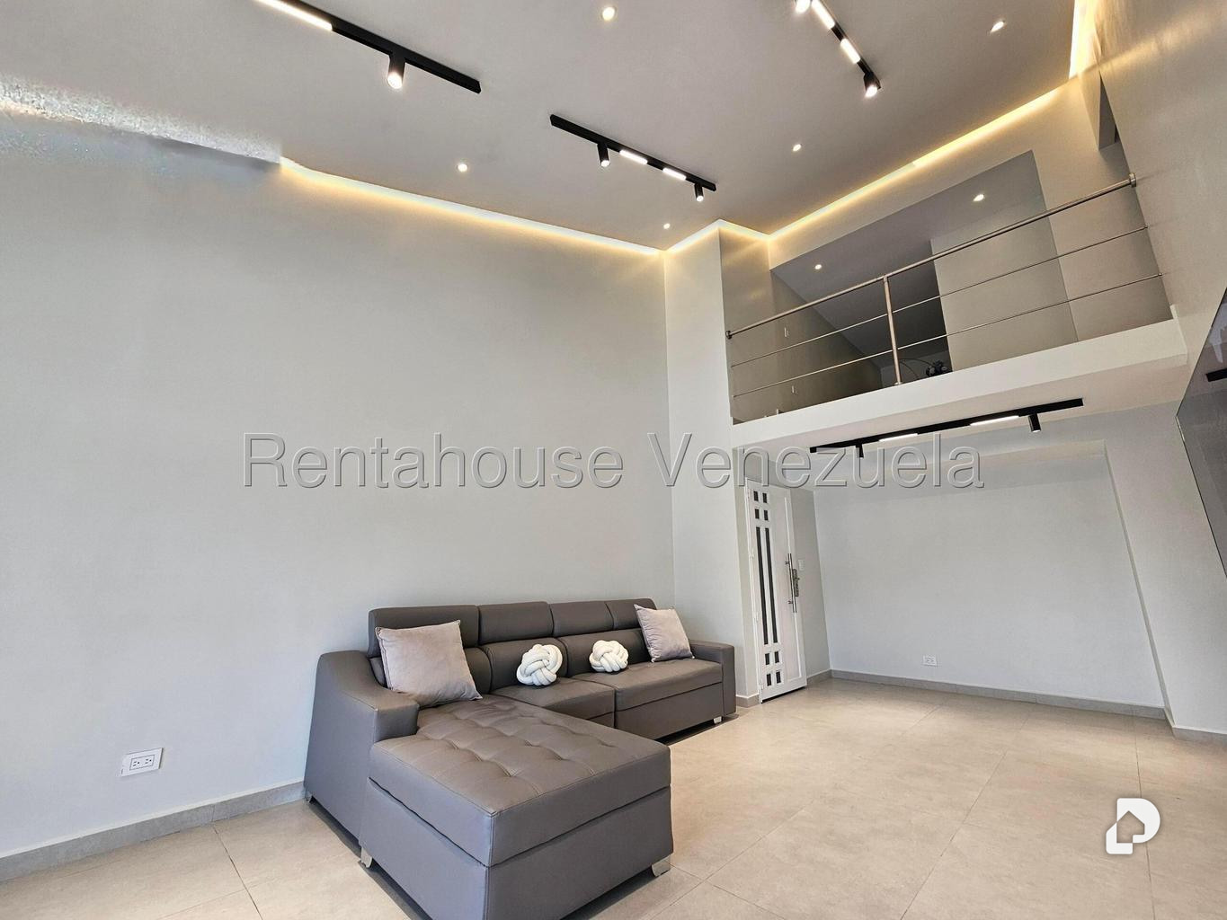 Apartamento en Santa Fe Norte, Caracas – 12