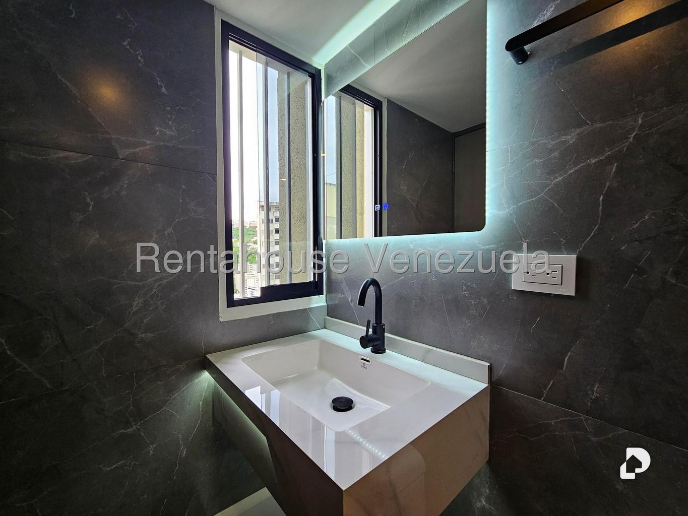 Apartamento en Santa Fe Norte, Caracas – 14
