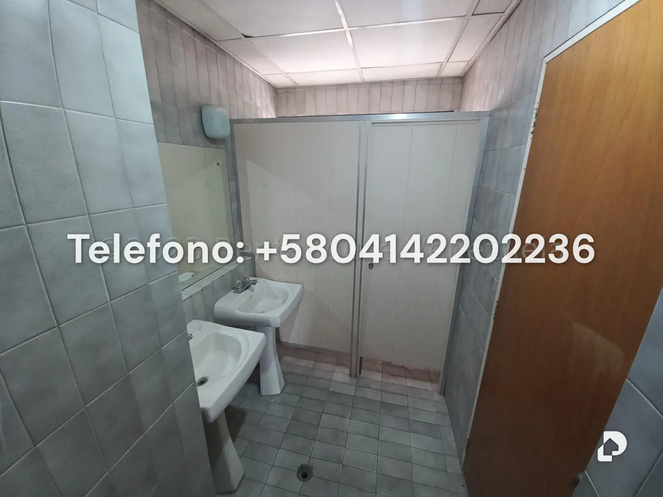 Oficina en Las Mercedes, Caracas – 23