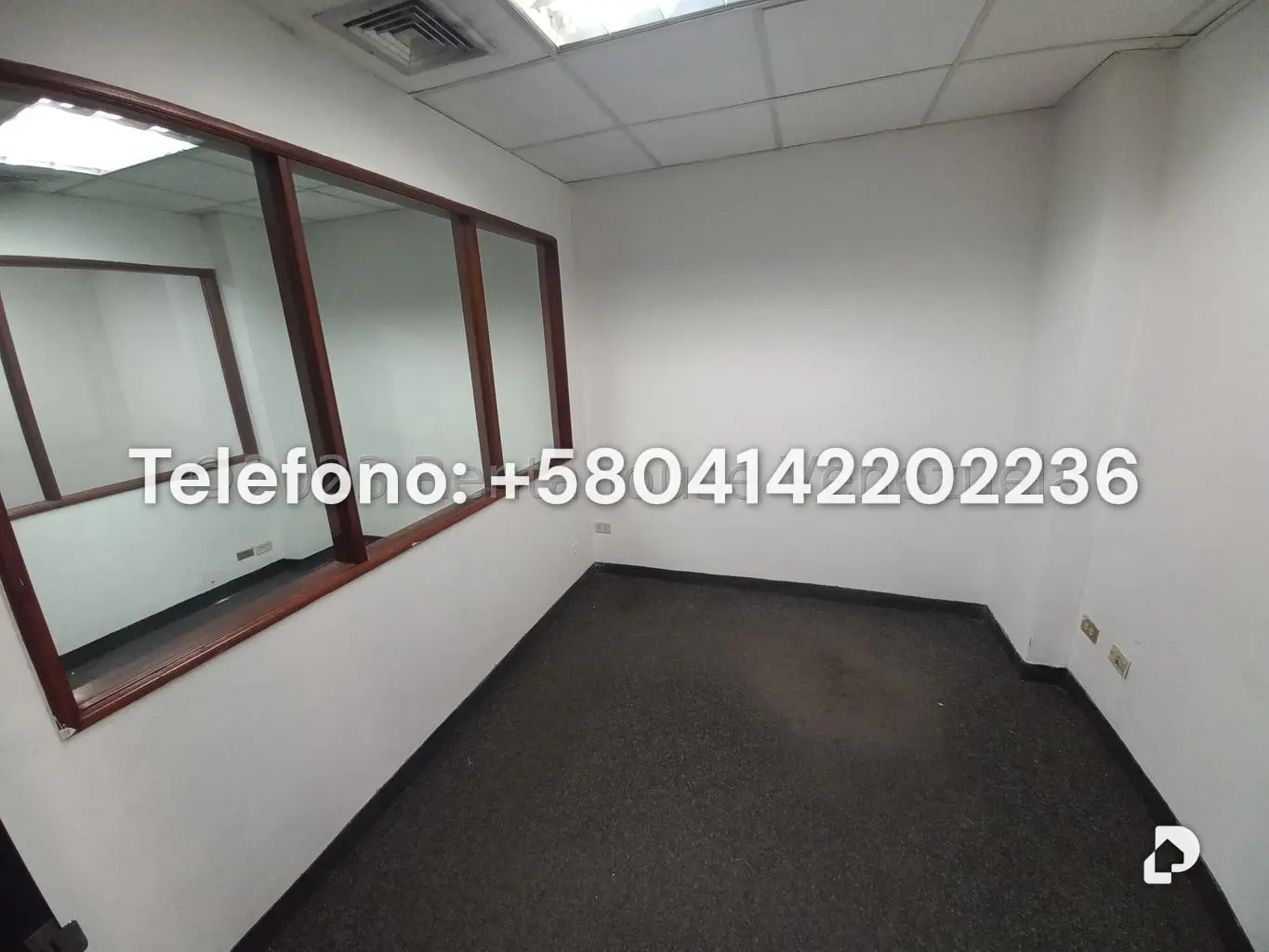 Oficina en Las Mercedes, Caracas – 8