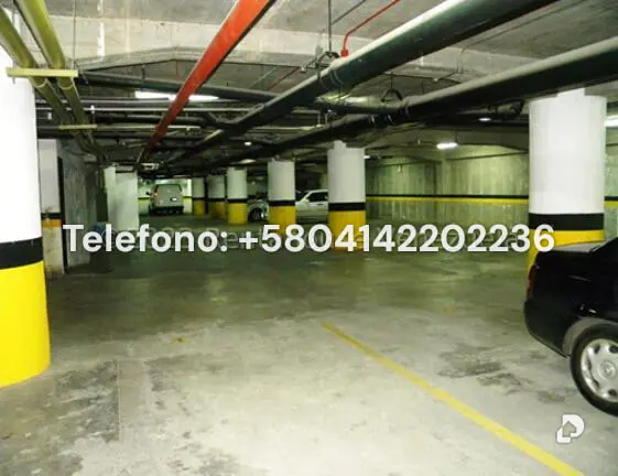 Oficina en Las Mercedes, Caracas – 28