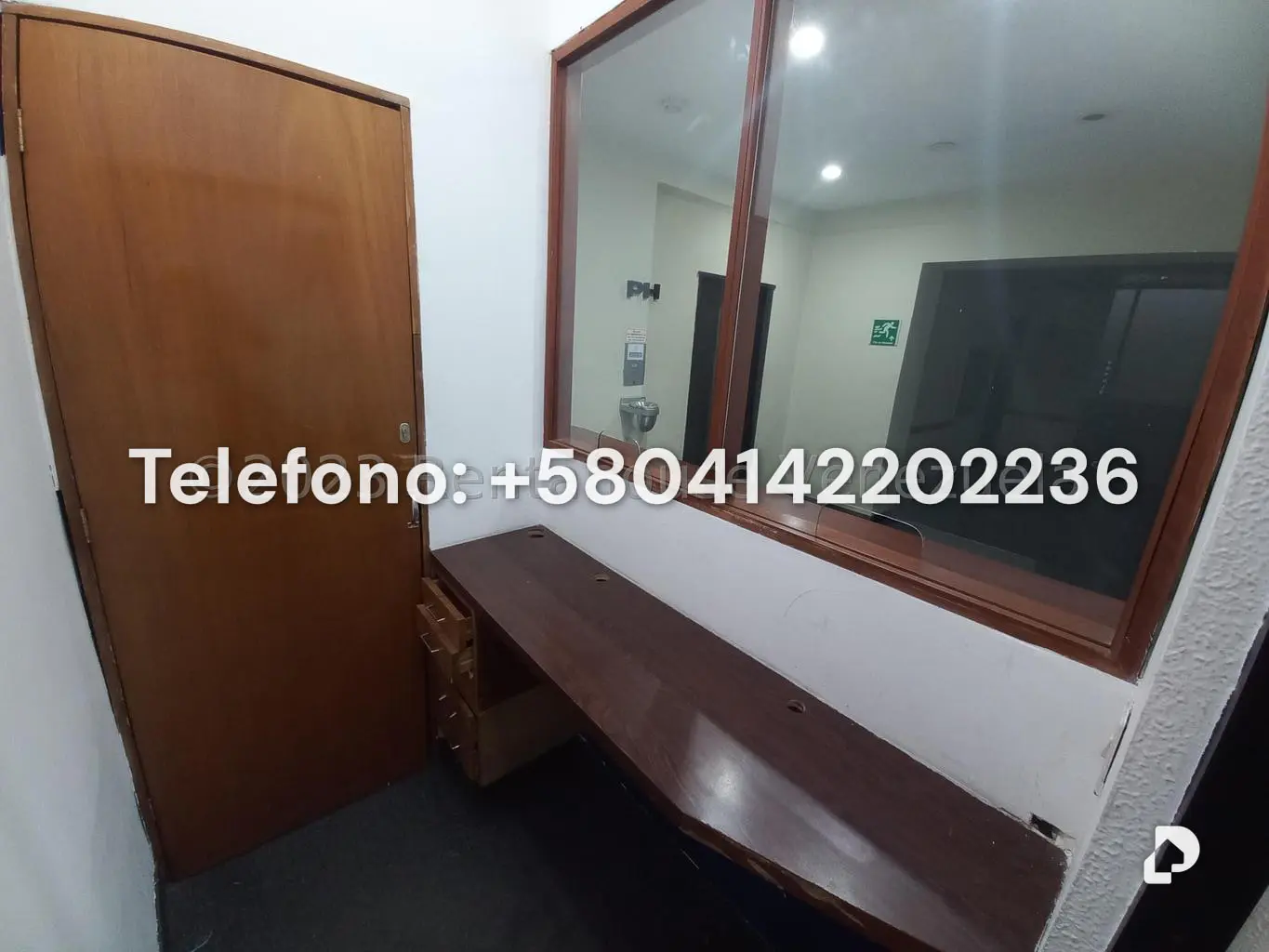 Oficina en Las Mercedes, Caracas – 6