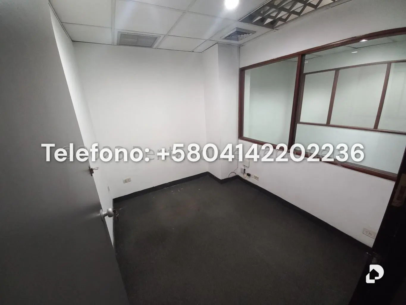 Oficina en Las Mercedes, Caracas – 11