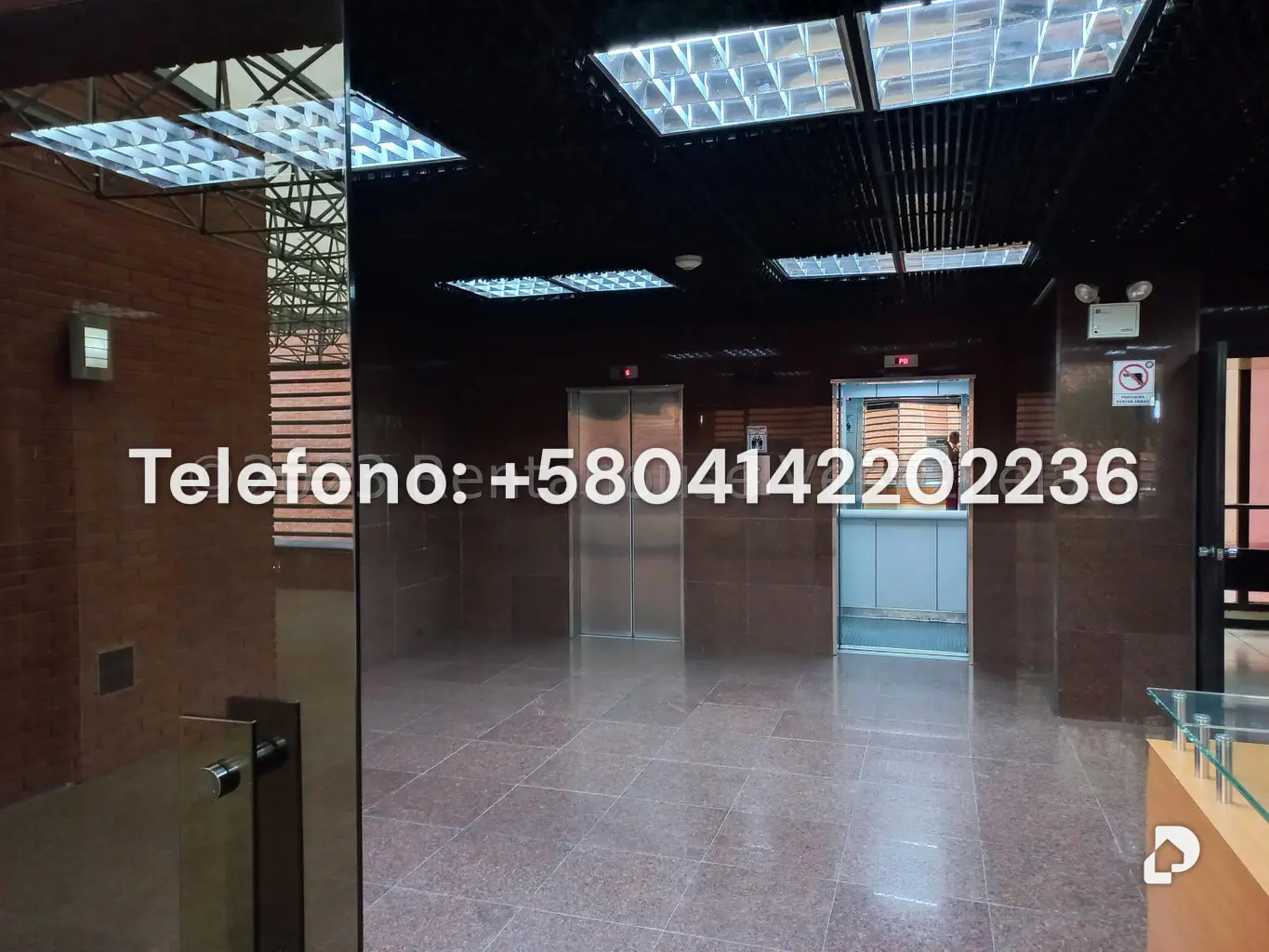 Oficina en Las Mercedes, Caracas – 27