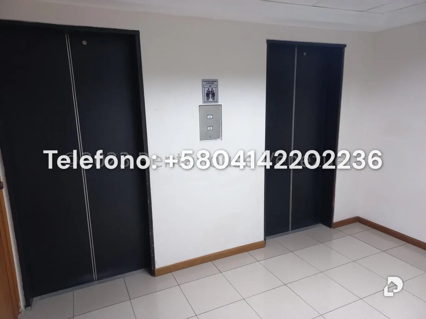 Oficina en Las Mercedes, Caracas – 26