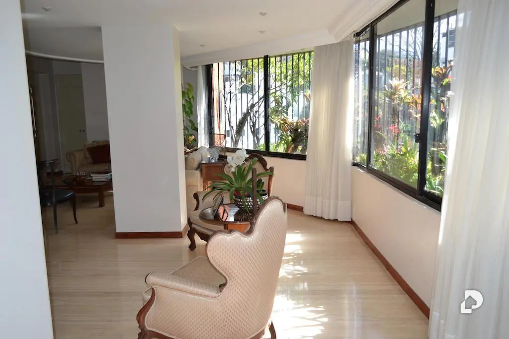 Apartamento en La Florida, Caracas – 17