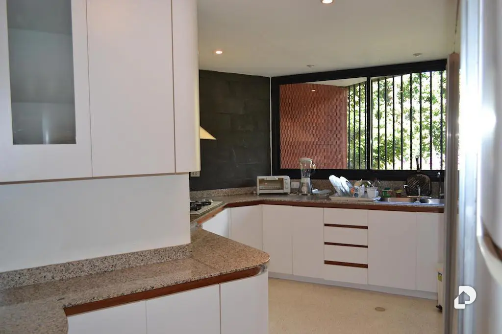 Apartamento en La Florida, Caracas – 6