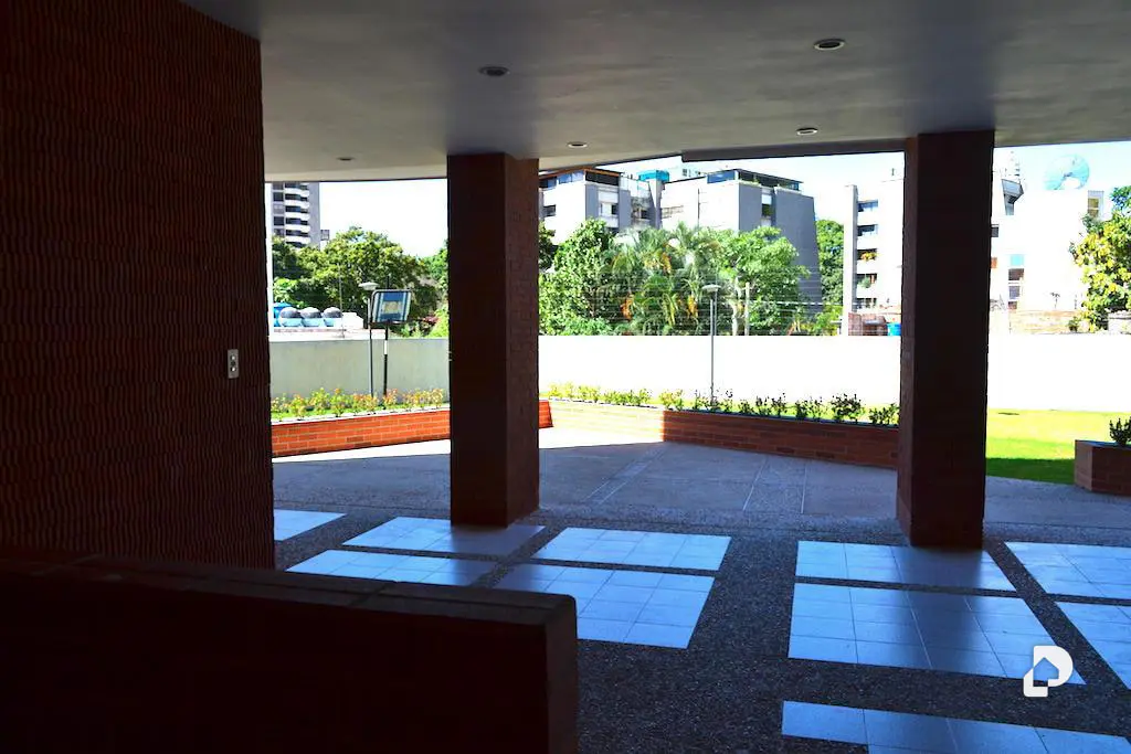 Apartamento en La Florida, Caracas – 3