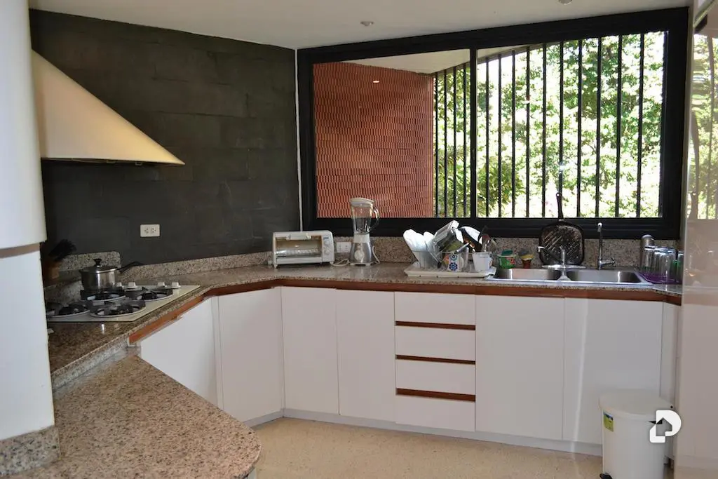 Apartamento en La Florida, Caracas – 9