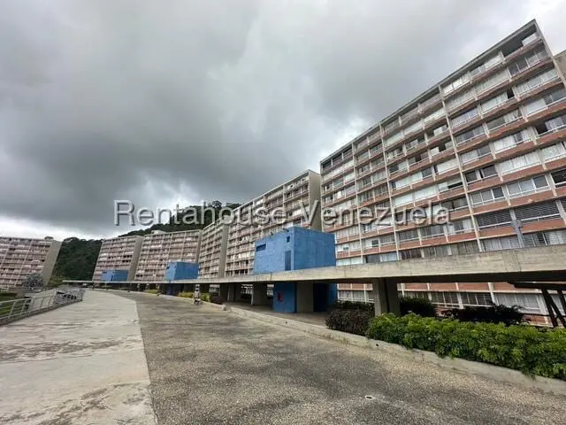 Apartment in El Encantado, Caracas - 1