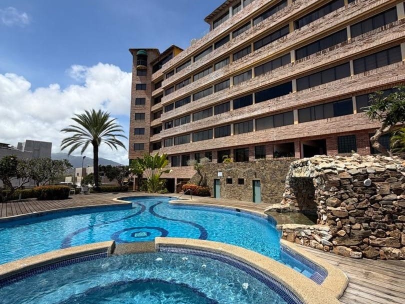 Apartamento en Puerto Moreno, Porlamar - 1
