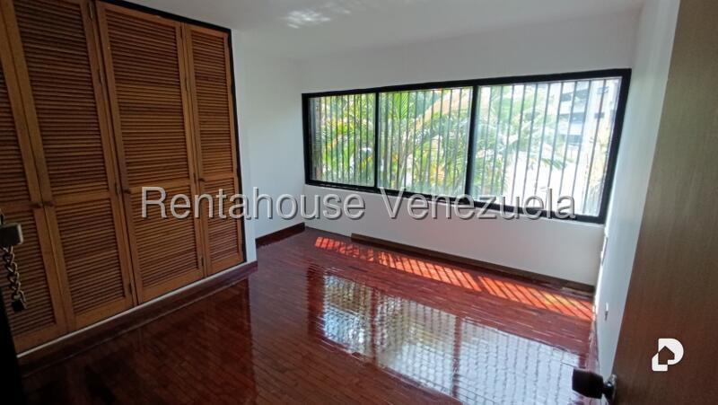 Apartamento en Altamira, Caracas – 18