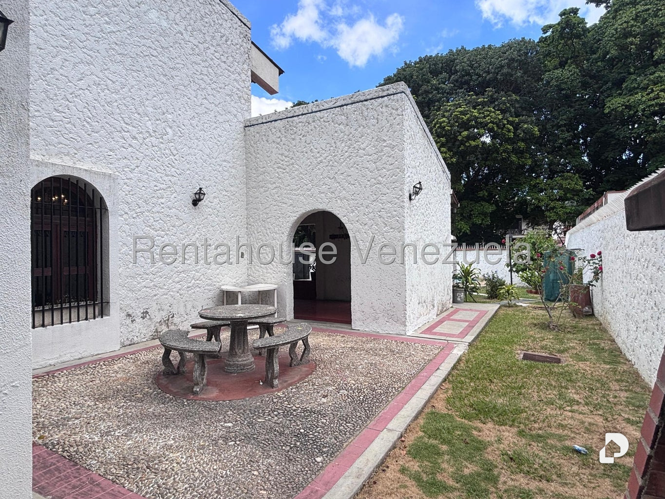 House in Montalbán I, Caracas – 12