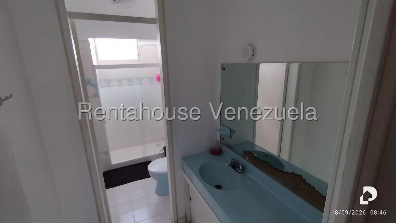Apartamento en La Urbina, Caracas – 28