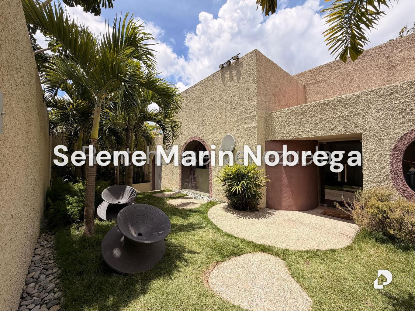 Local comercial en Altamira, Caracas – 1