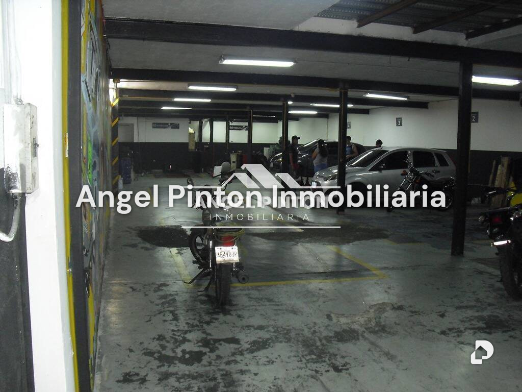 Edificio en Boleíta Sur, Caracas – 2