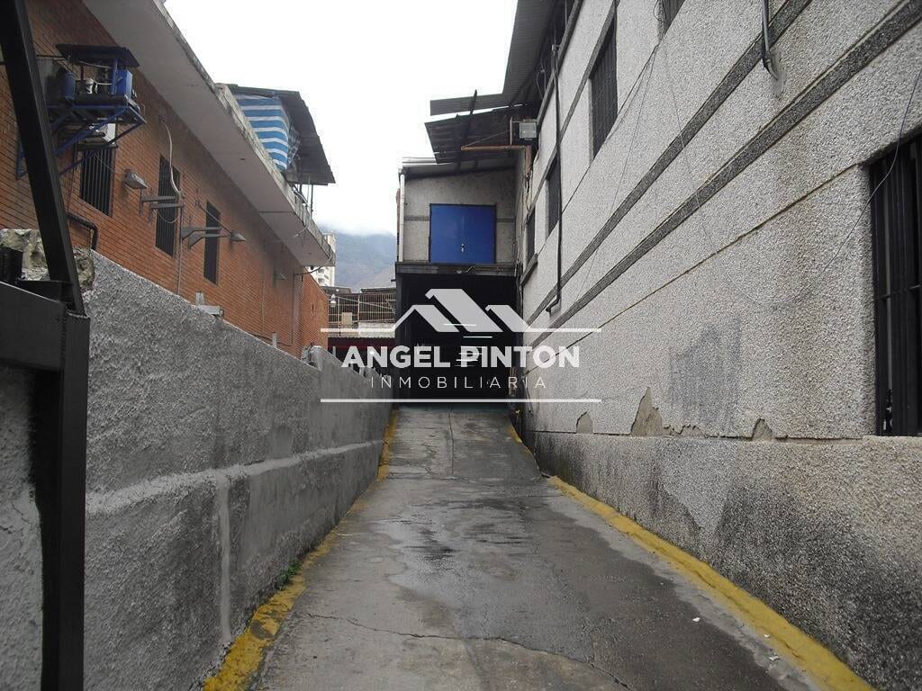 Edificio en Boleíta Sur, Caracas - 1