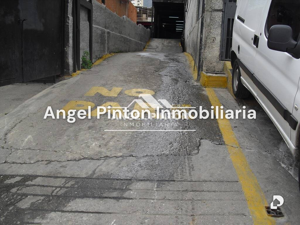 Edificio en Boleíta Sur, Caracas – 32