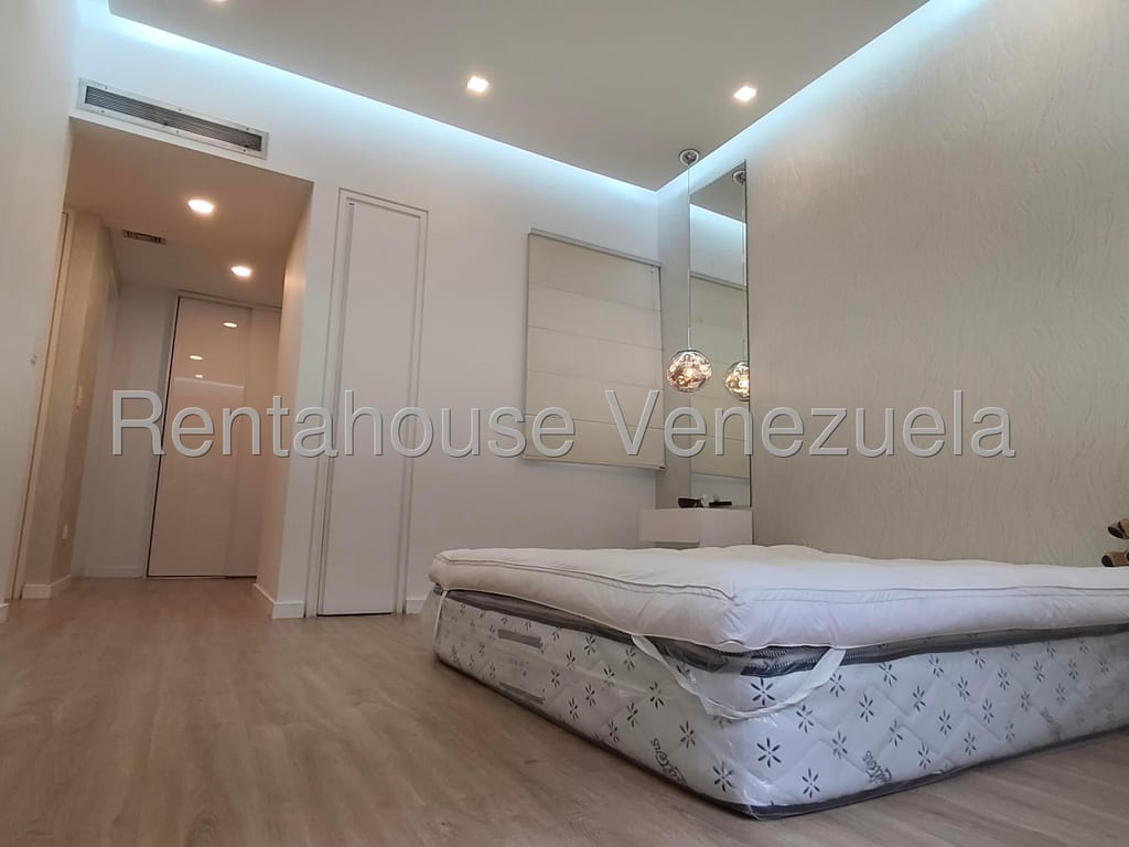 Apartamento en Colinas de Valle Arriba, Caracas