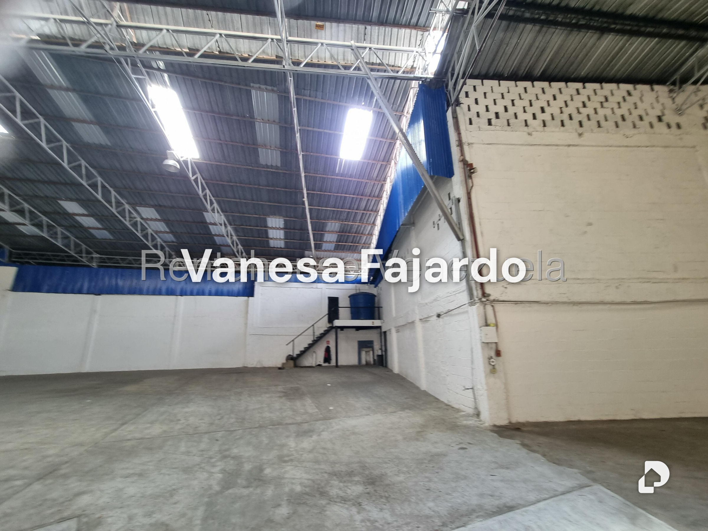 Galpón en La Yaguara, Caracas – 16