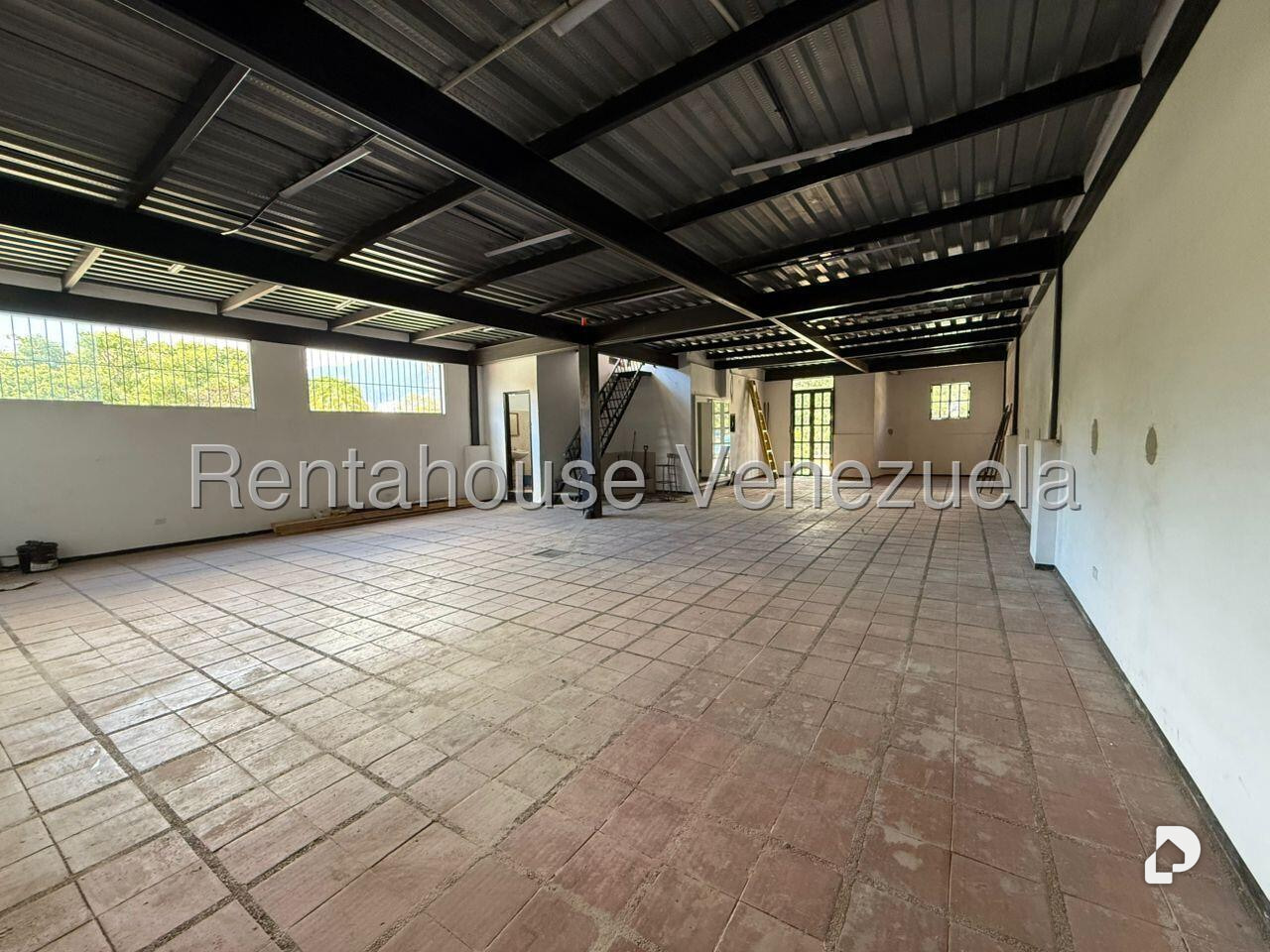 Galpón en Boleíta Sur, Caracas – 8